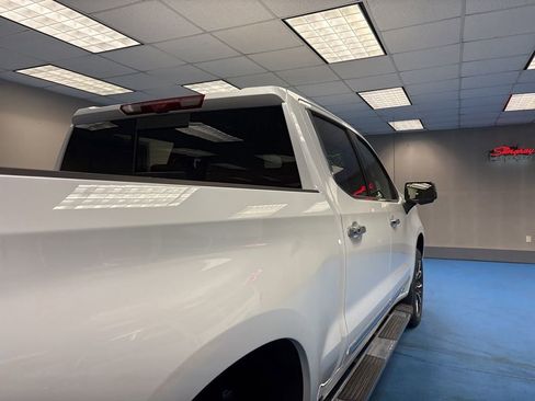 New 2026 Chevrolet Silverado 1500 High Country w/ Technology Package AWD/4WD image 6