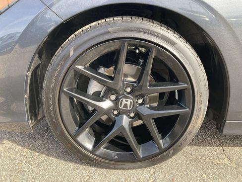 Certified 2025 Honda Civic Sport image 34