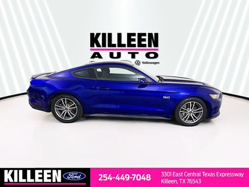 Used 2015 Ford Mustang GT RWD image 10