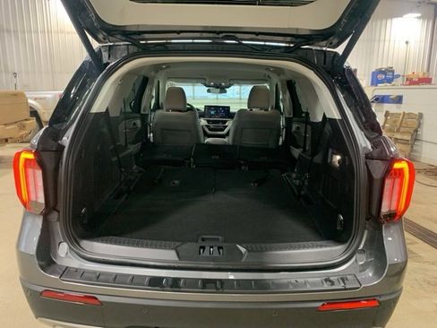 New 2026 Ford Explorer Active w/ Active Comfort Package image 17