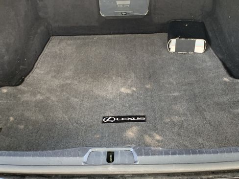 Used 2012 Lexus LS 460 w/ Comfort Pkg RWD image 33