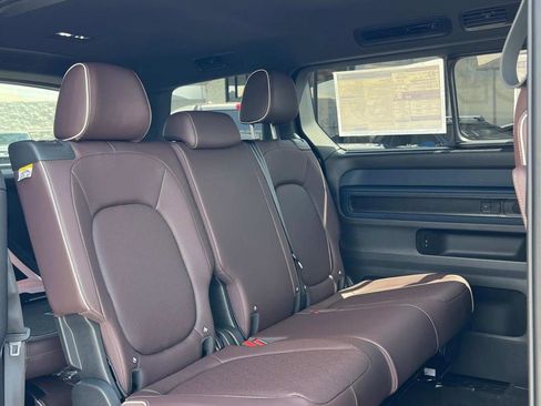 New 2025 Volkswagen ID. Buzz Pro S image 30