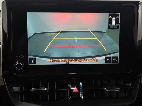 Used 2025 Toyota Corolla Cross XSE w/ Convenience Package image 19