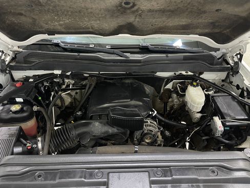 Used 2019 Chevrolet Silverado 2500 W/T AWD/4WD image 25