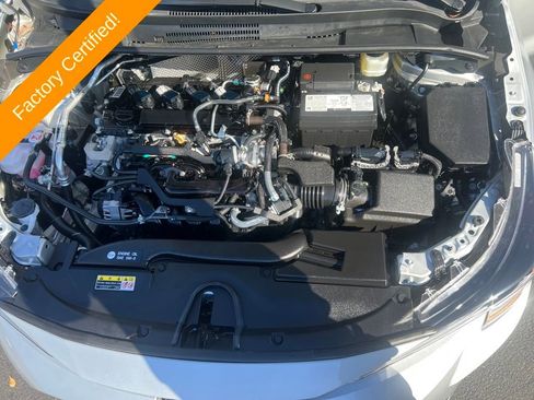 Used 2025 Toyota Corolla LE image 23
