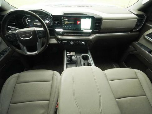 Used 2024 GMC Sierra 1500 SLT w/ SLT Premium Plus Package AWD/4WD image 14