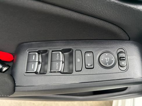 Certified 2025 Honda Civic Sport image 15