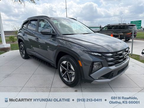 Certified 2025 Hyundai Tucson SEL AWD/4WD image 7