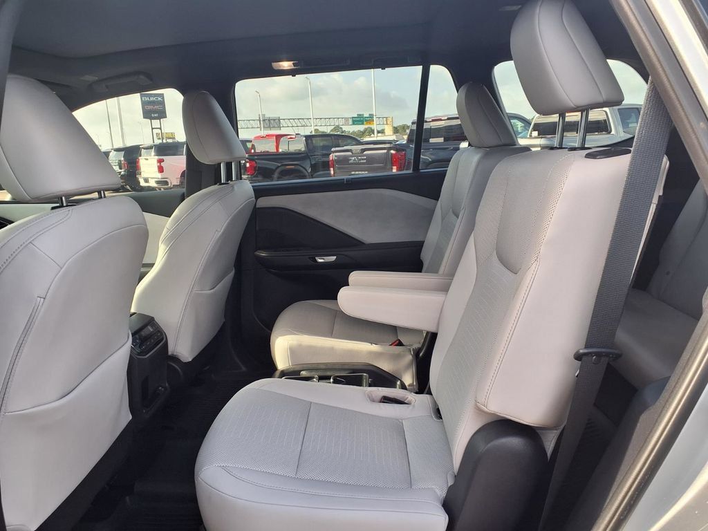 Used 2025 Lexus TX 350 AWD w/ Technology Package image 17