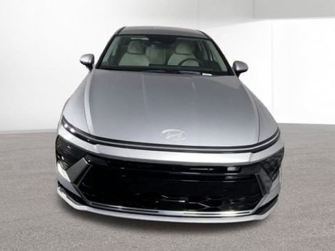 New 2026 Hyundai Sonata SEL image 3