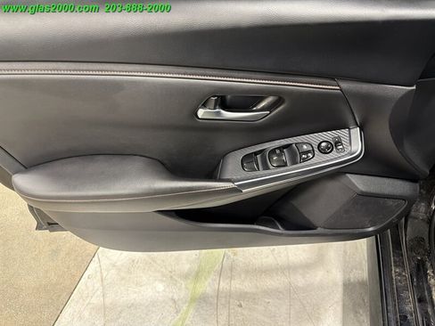 Used 2023 Nissan Sentra SR FWD image 20