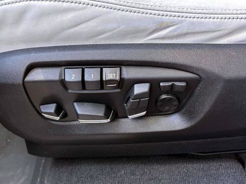 Used 2018 BMW X5 M AWD/4WD image 19