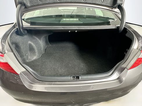 Used 2015 Toyota Camry SE FWD image 26