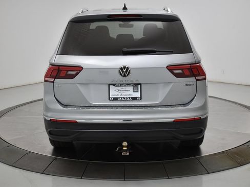 Used 2022 Volkswagen Tiguan SE AWD/4WD image 20