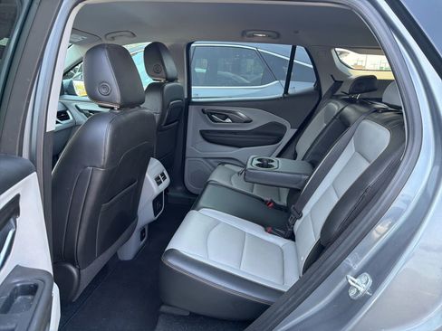 Used 2020 GMC Terrain SLT w/ Preferred Package image 4