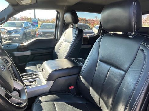 Used 2019 Ford F150 Lariat image 9