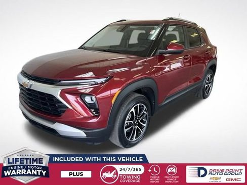 Used 2024 Chevrolet TrailBlazer LT w/ LT Cold Weather Package AWD/4WD image 4