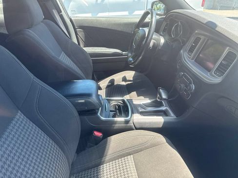 Used 2023 Dodge Charger SXT RWD image 12