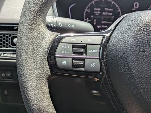 Used 2025 Honda Civic LX image 24