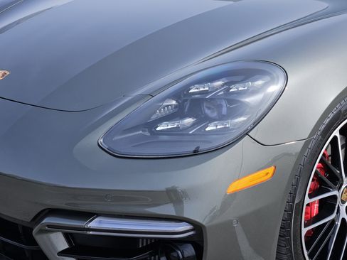 Certified 2023 Porsche Panamera GTS image 12