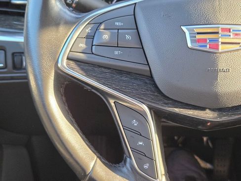 Used 2023 Cadillac XT5 Premium Luxury image 19