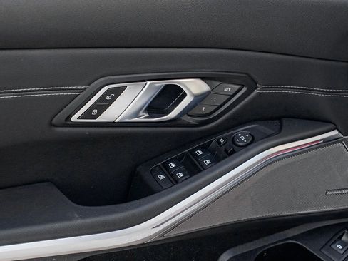 Used 2022 BMW M340i xDrive w/ Premium Package image 10