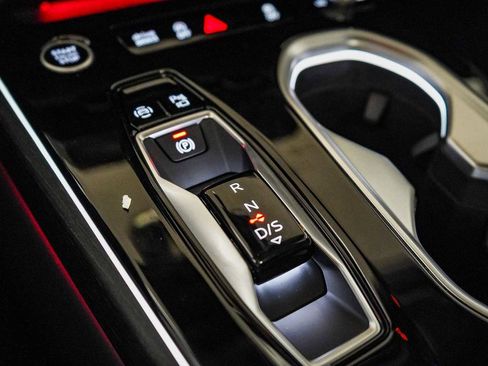 New 2026 Audi A6 Premium Plus AWD/4WD image 23