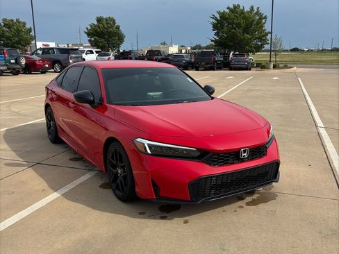 Used 2025 Honda Civic Sport image 7