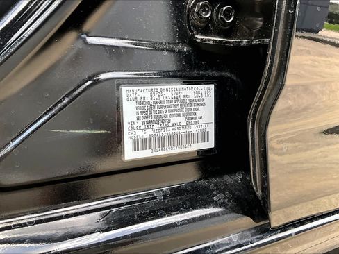 Used 2025 Nissan Sentra SV w/ Trunk Package FWD image 34