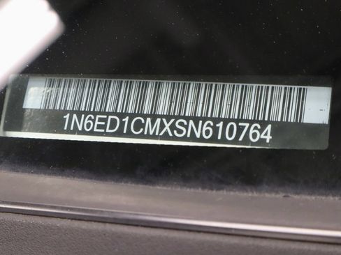 Certified 2025 Nissan Frontier S AWD/4WD image 33