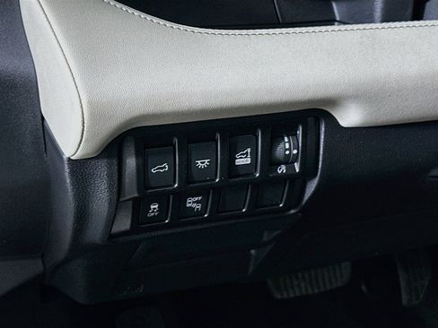 Used 2022 Subaru Ascent Touring w/ Popular Package #2A AWD/4WD image 17