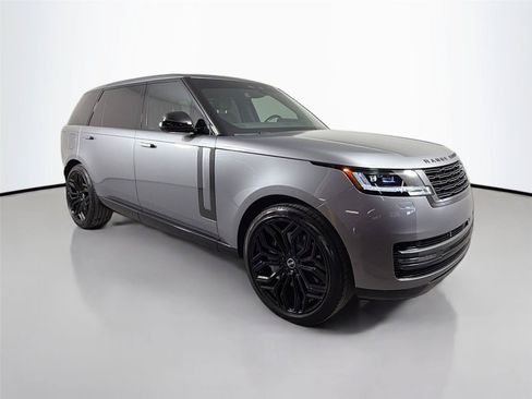 Used 2024 Land Rover Range Rover Long Wheelbase SE AWD/4WD image 3