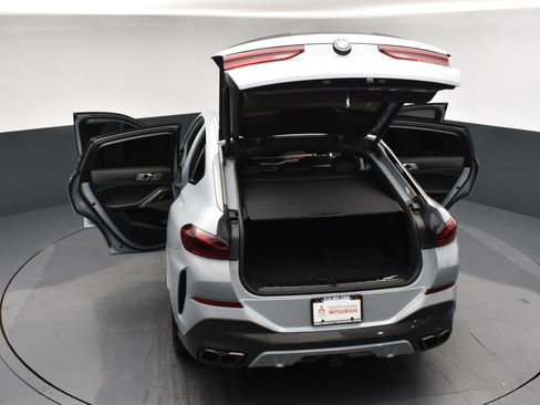 Used 2024 BMW X6 M60i w/ M Sport Professional Package image 26