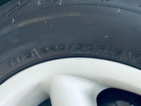 Used 1998 BMW Z3 2.8 RWD image 12