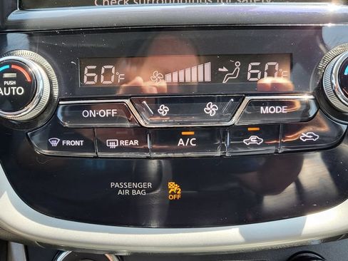 Used 2023 Nissan Murano SV w/ SV Midnight Edition Package FWD image 34