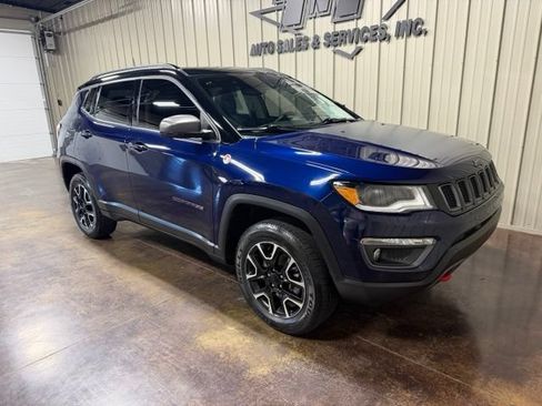 Used 2021 Jeep Compass Trailhawk w/ Sun and Sound Group AWD/4WD image 6
