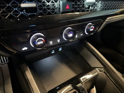 Used 2023 Honda Accord Sport image 15