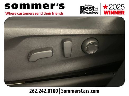 Used 2023 Subaru Ascent Touring AWD/4WD image 10