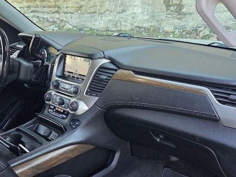 Used 2018 GMC Yukon XL Denali RWD image 24