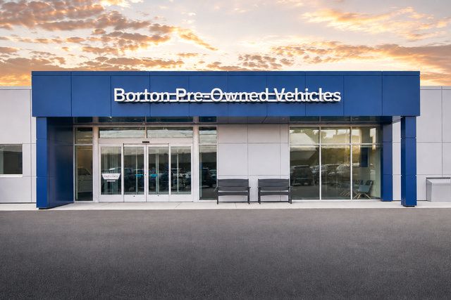 Used 2025 Polestar Polestar 3 w/ Plus Pack AWD/4WD image 2