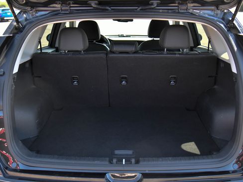 Used 2022 Kia Niro EX FWD image 38