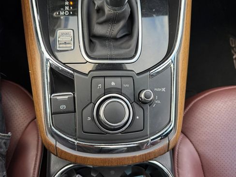 Used 2018 MAZDA CX-9 Signature image 23