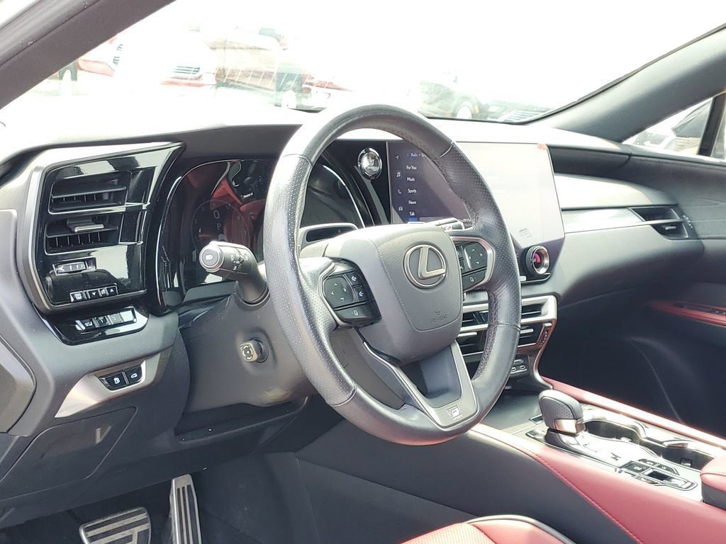 Used 2023 Lexus RX 350 F Sport w/ Accessory Package (Z1) AWD/4WD image 18