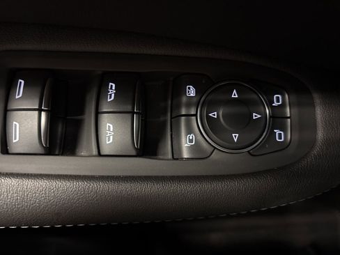 Used 2025 Cadillac XT5 Premium Luxury image 27