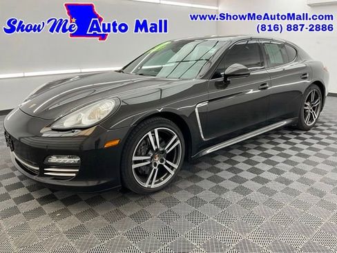 Used 2013 Porsche Panamera 4 image 1