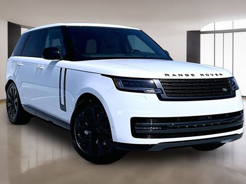 New 2026 Land Rover Range Rover SE AWD/4WD image 2