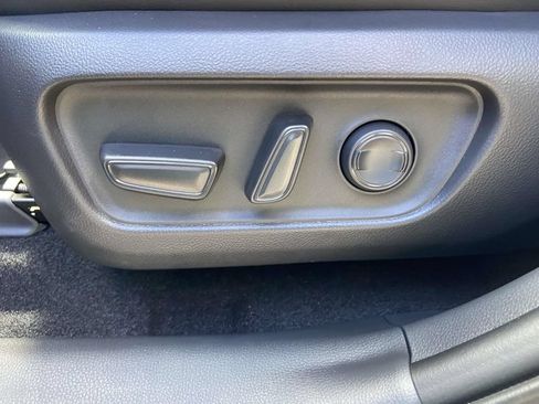 Used 2026 Toyota RAV4 XSE w/ Panoramic Sun Roof Package AWD/4WD image 18
