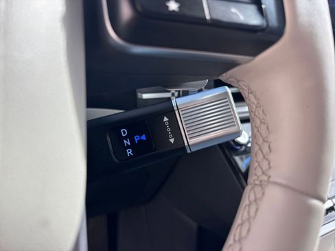 Used 2025 Hyundai Santa Fe SEL image 46