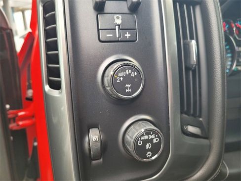 Used 2017 Chevrolet Silverado 1500 LTZ Z71 image 19