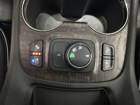 Used 2023 GMC Acadia Denali w/ Trailering Package FWD image 23
